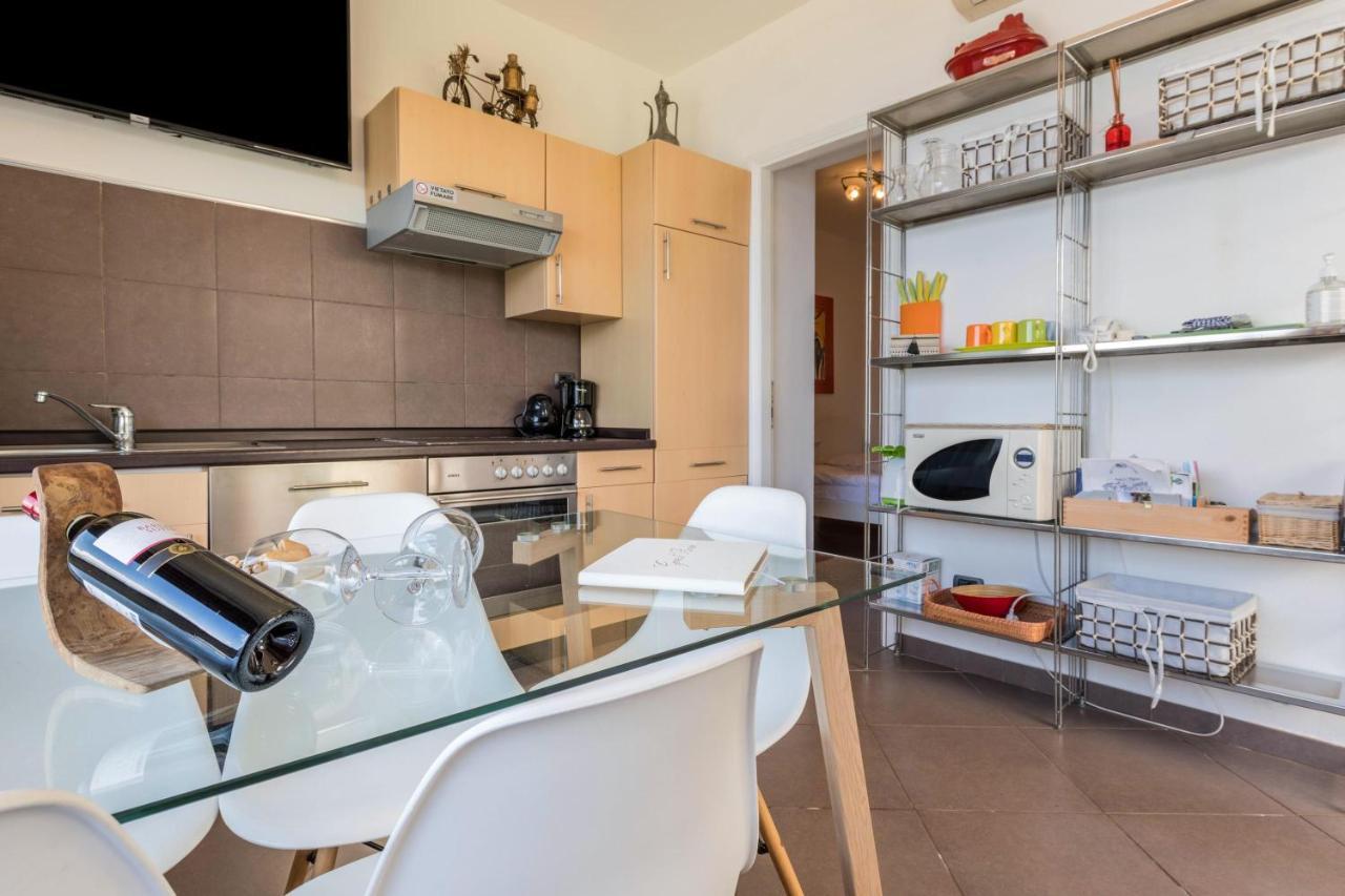 Residence La Mignon Oleandri Torri Del Benaco Extérieur photo