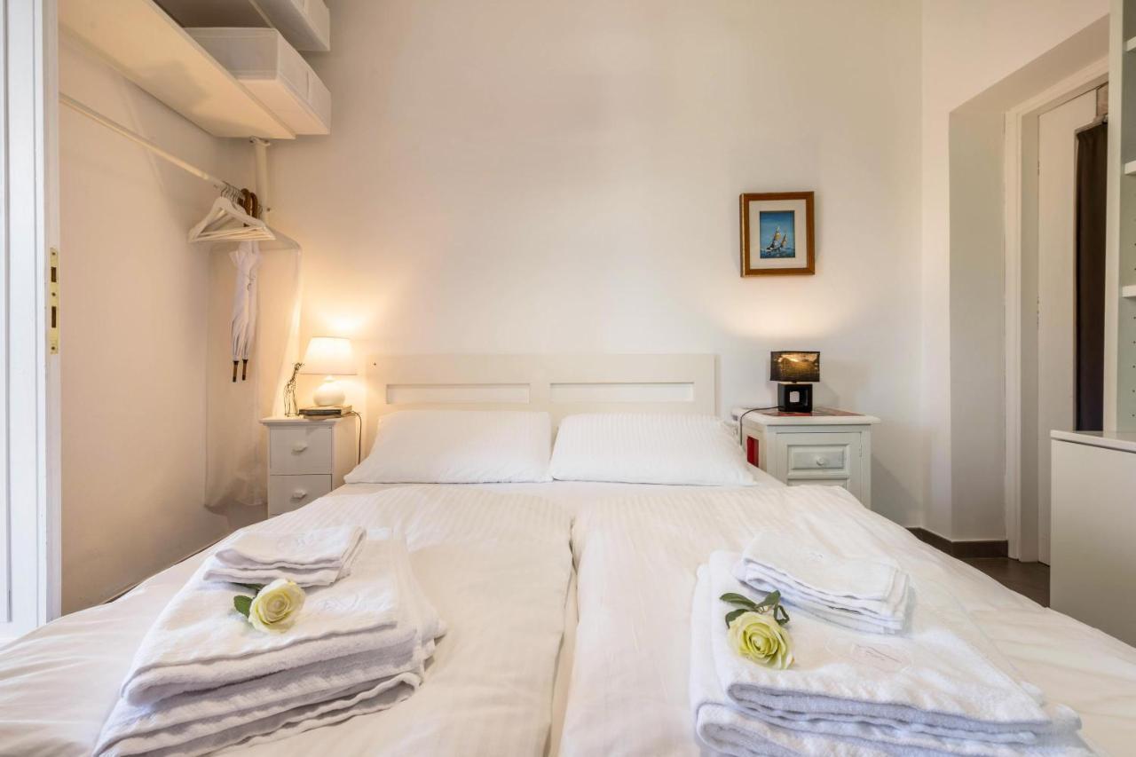 Residence La Mignon Oleandri Torri Del Benaco Extérieur photo