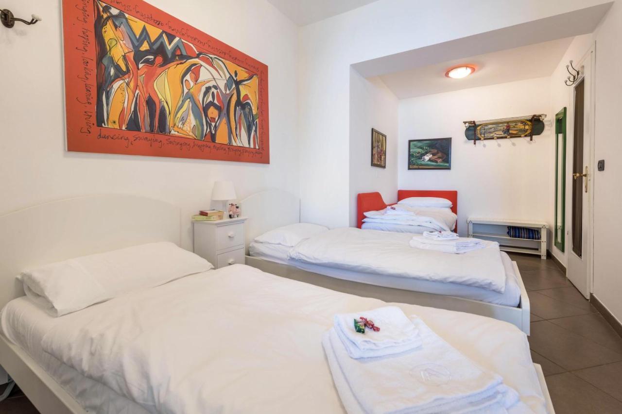 Residence La Mignon Oleandri Torri Del Benaco Extérieur photo